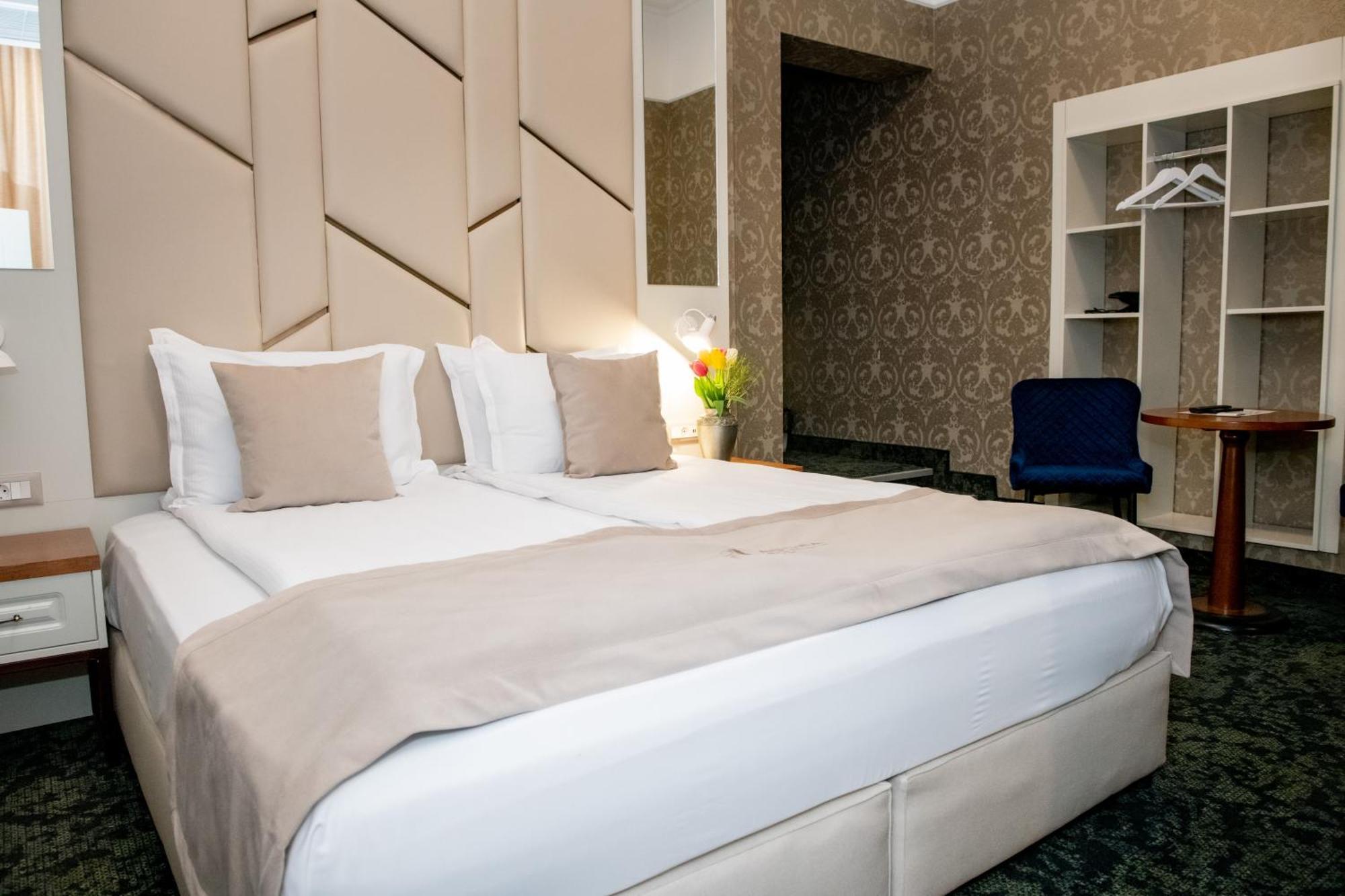 Agora' Boutique Hotel Sofia Exterior photo
